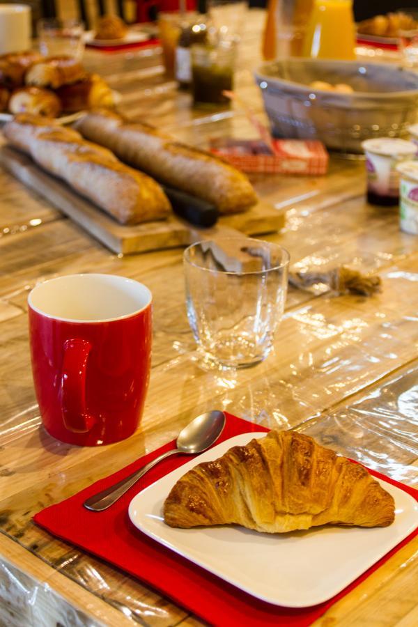 Bed and Breakfast Le Puy Carmin - Chambre D'Hotes Avec Jacuzzi Bazoges-en-Paillers Zewnętrze zdjęcie